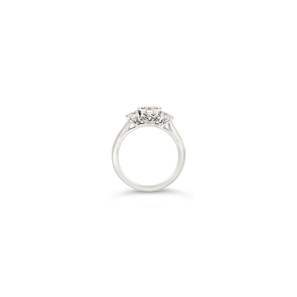 Anillo platino 19 diamantes.