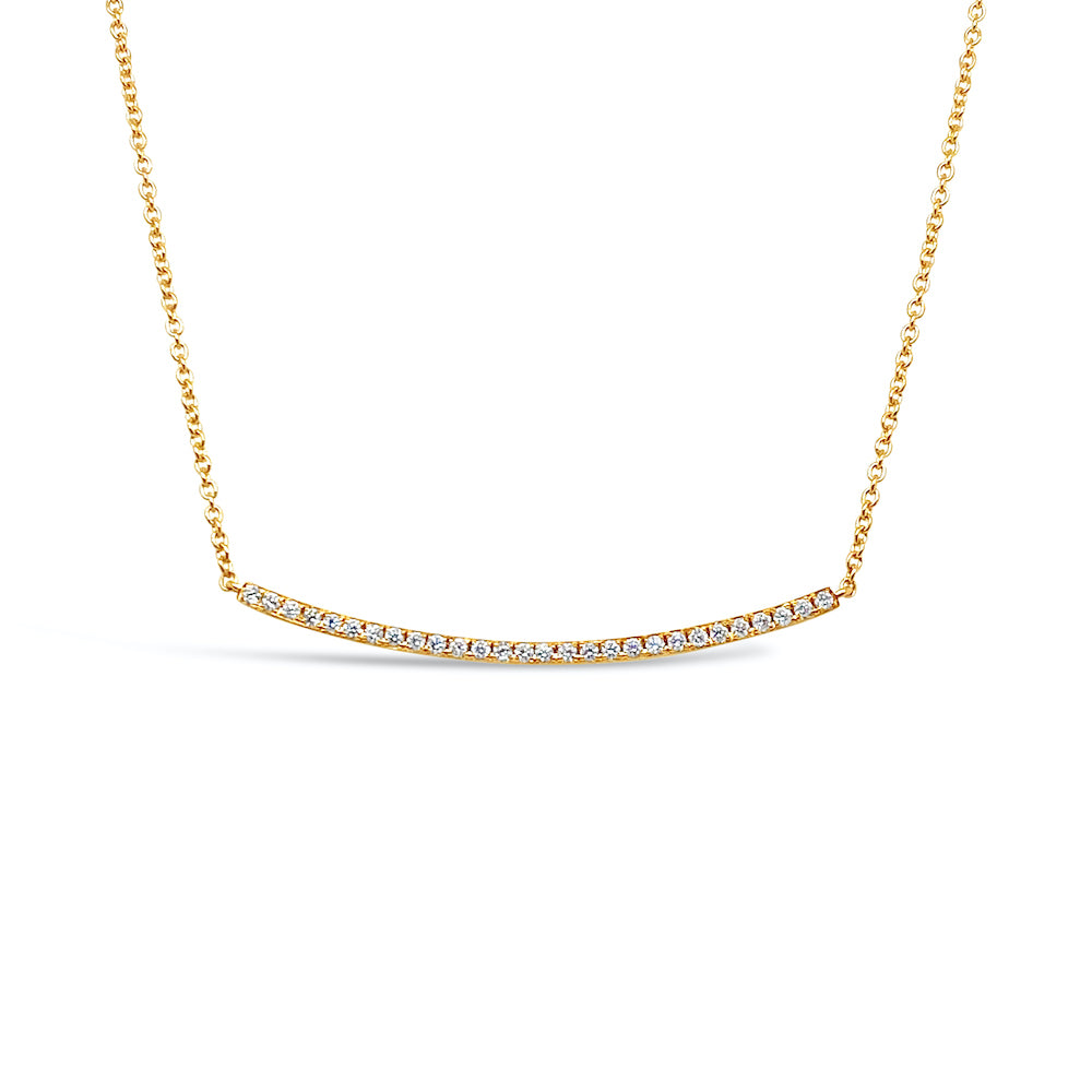 Collar con diamantes.