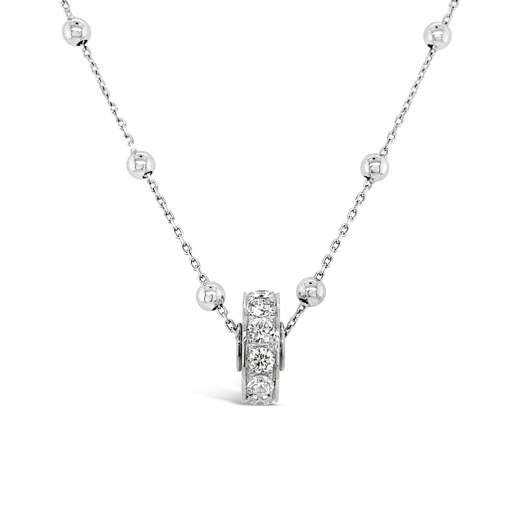 Collar rueda con diamantes.