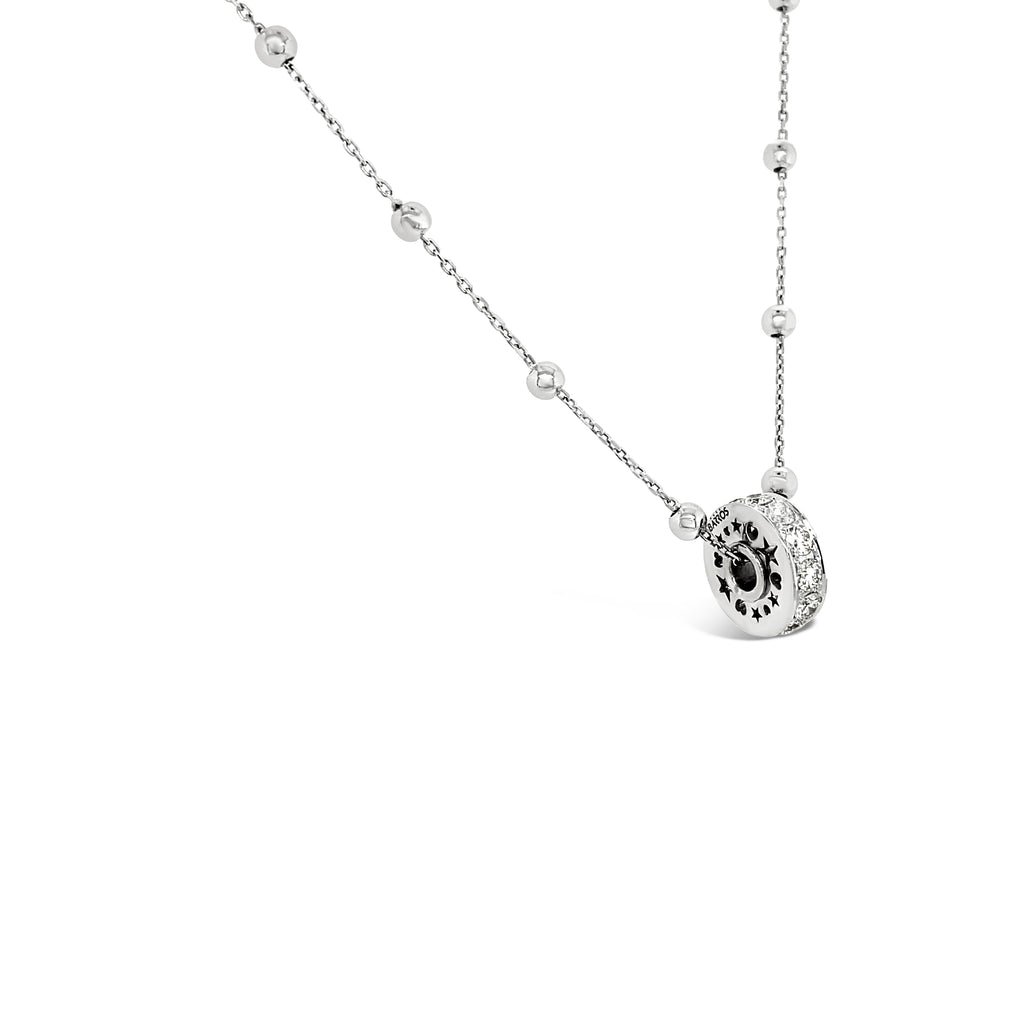 Collar rueda con diamantes.
