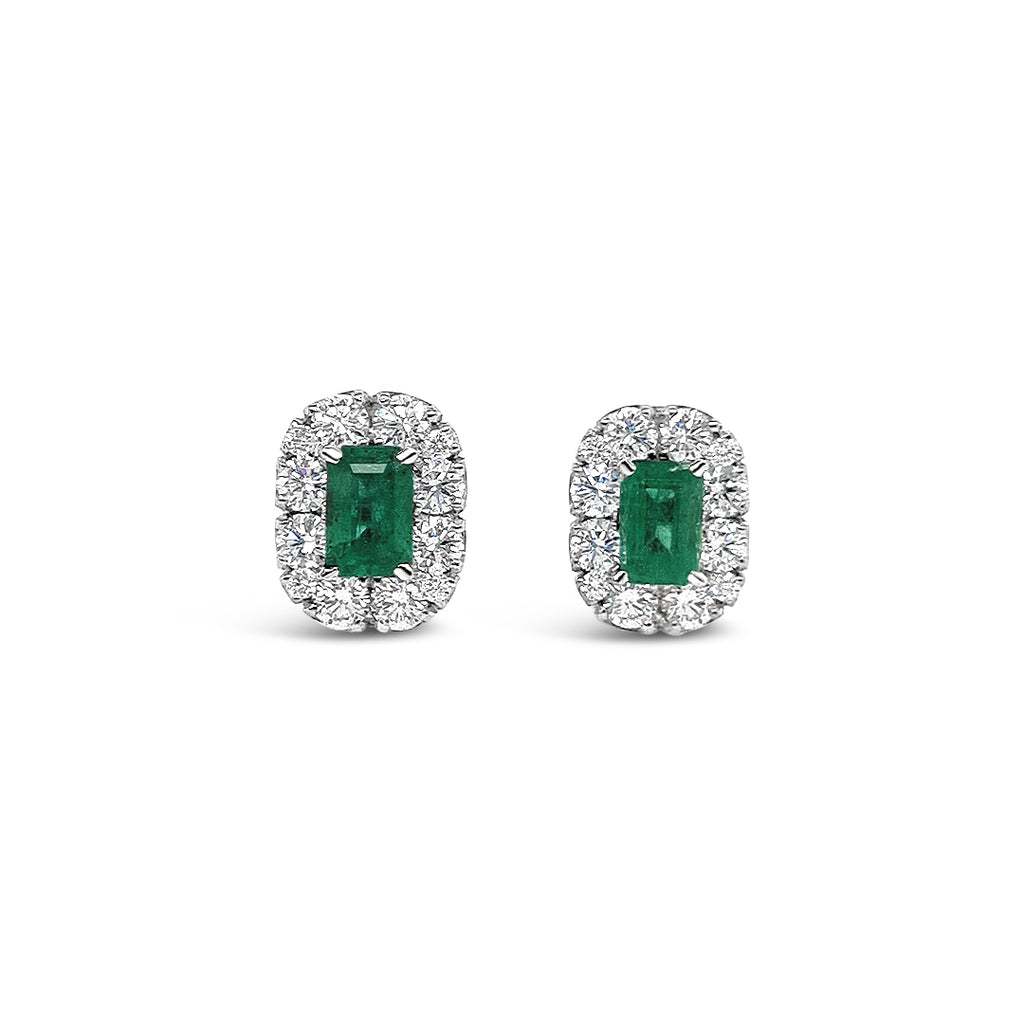 Aros de esmeralda.