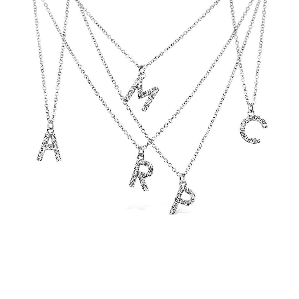 Collar inicial M.