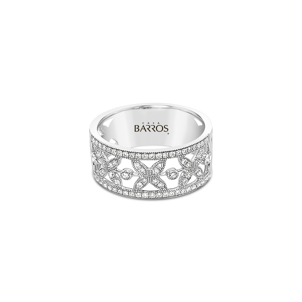 Anillo calado.