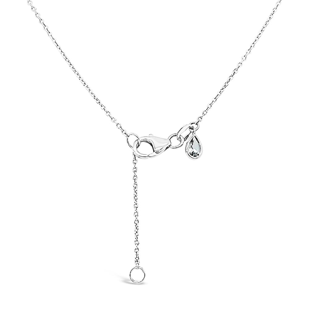 Collar aguamarina gota y diamantes.